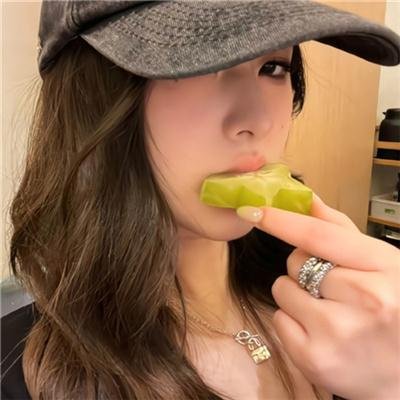美女与液体人